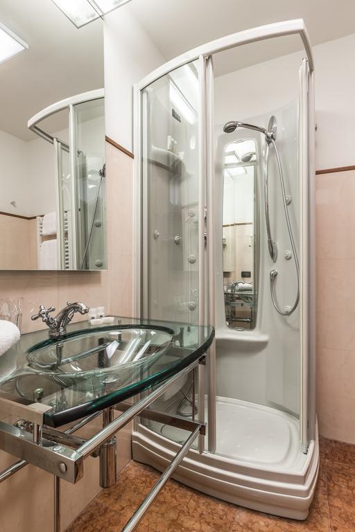Ca' Del Monastero 1 Collection Apt For 4 Guests With Balcony And Lift Wenecja Zewnętrze zdjęcie